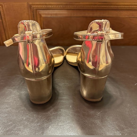 Heels Charm strappy shoe with chunky block heel - Picture 2 of 4